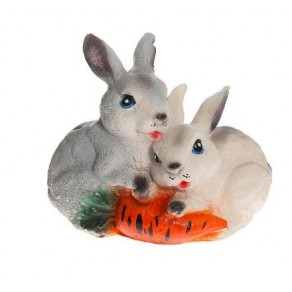 Фигура садовая два зайца с морковью 25х18 см арт. СФ-814