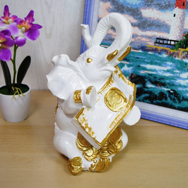 Статуэтка слон с деньгами белый/золото 24см арт. ДС-005СК