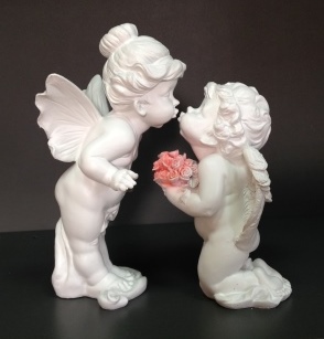 Статуэтка из полистоуна ангелы целуются набор из 2шт. 28см арт. ПЛ-10300